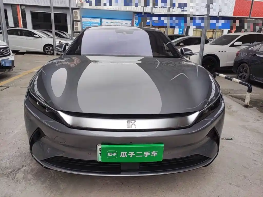 BYD Han — миниатюра 3