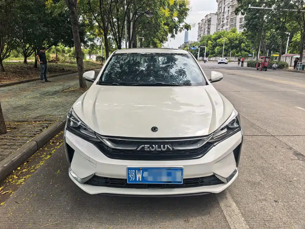 Aeolus Yixuan — миниатюра 3