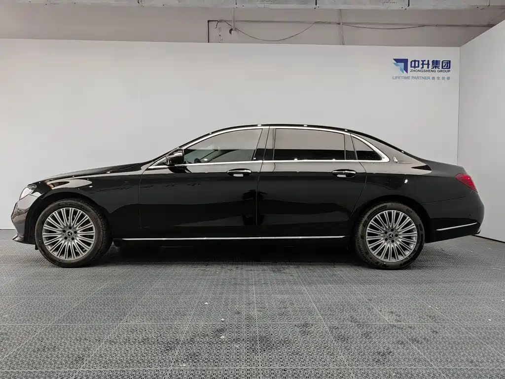 Mercedes-Benz E-Class E 2020 E 300 L Fashion