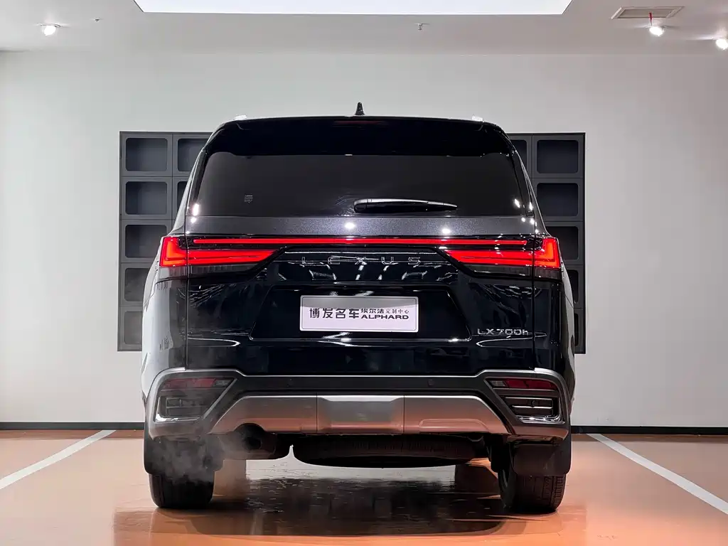 Lexus LX — миниатюра 6