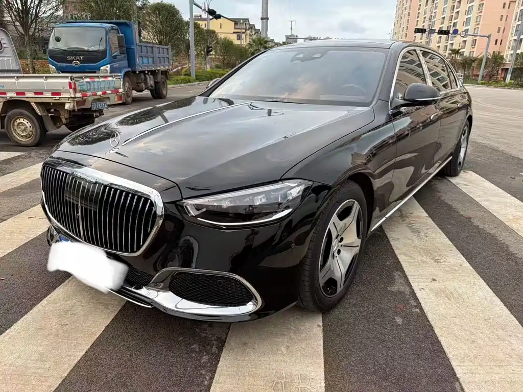 Mercedes-Benz S-Class 2025