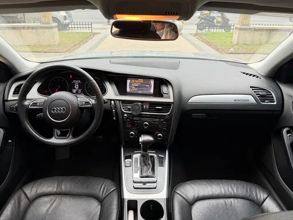 Audi A4L — миниатюра 8