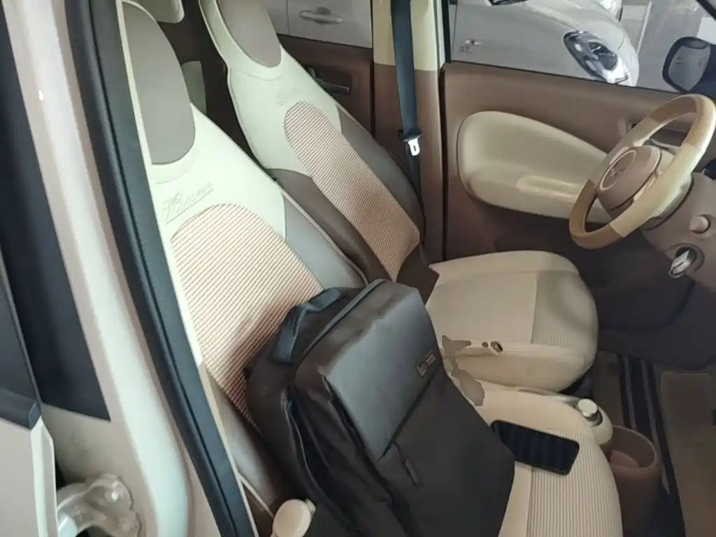 Wuling MINIEV — миниатюра 25