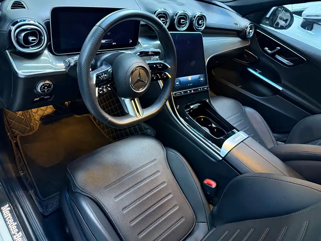 Mercedes-Benz C-Class — миниатюра 4