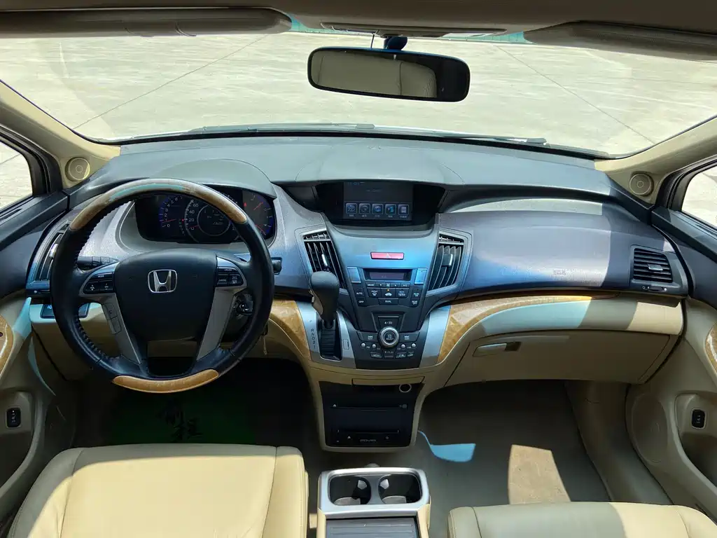 Honda Odyssey — фотографии объявления, Фото 11