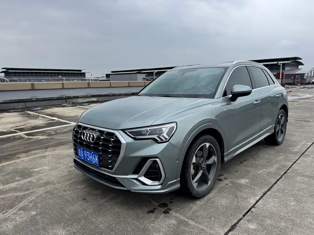 Audi Q3 2022
