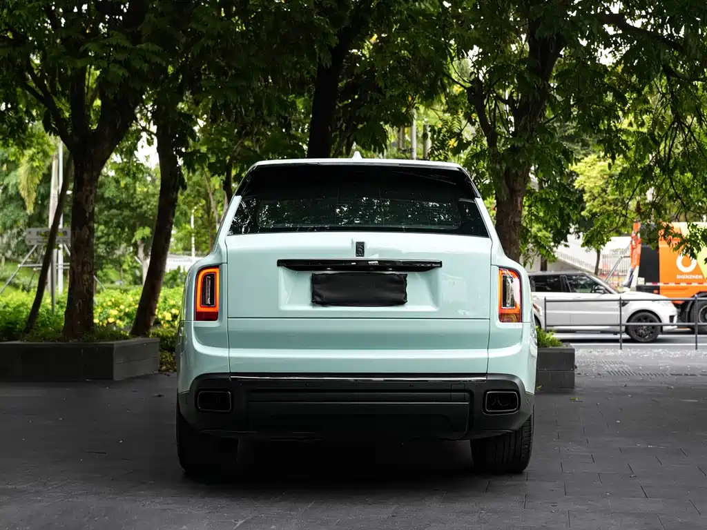 Rolls-Royce Cullinan 2022 Black Badge