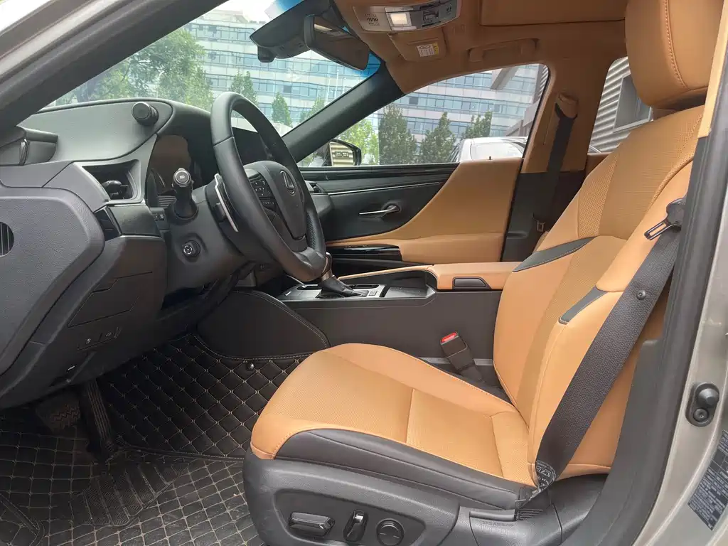 Lexus ES — миниатюра 3