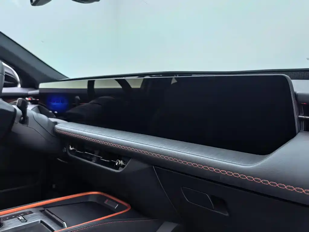 Ford Evos — миниатюра 5