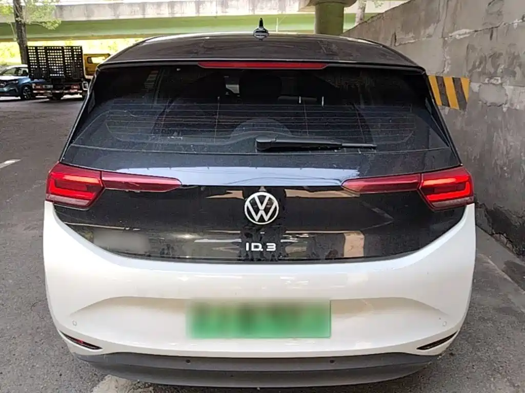 Volkswagen ID.3 — миниатюра 6