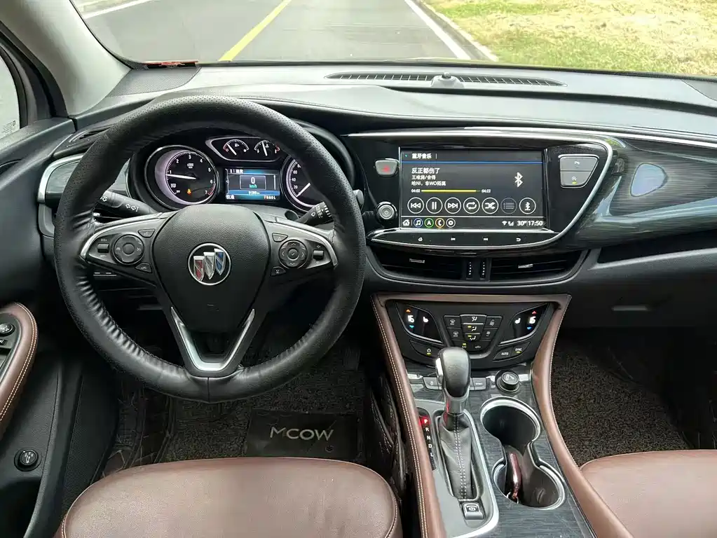 Buick Envision Plus — миниатюра 10