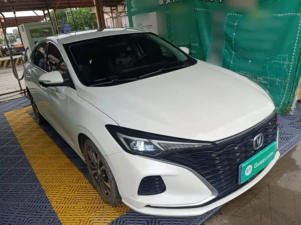 Changan Eado — миниатюра 4