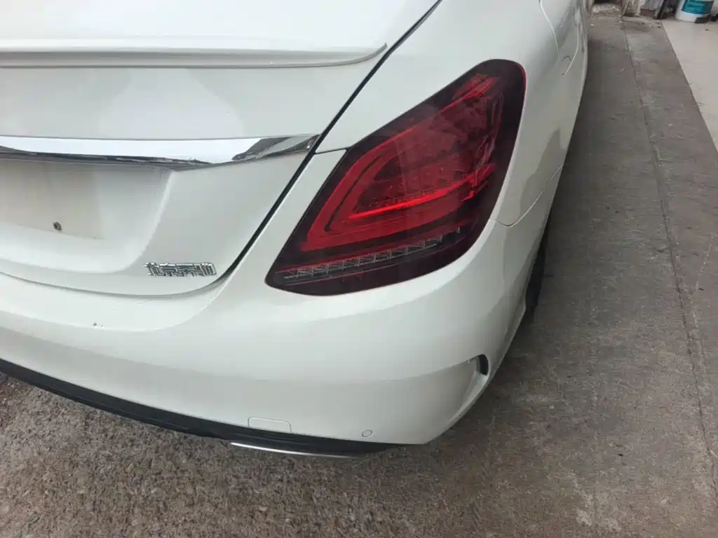 Mercedes-Benz C-Class — миниатюра 8