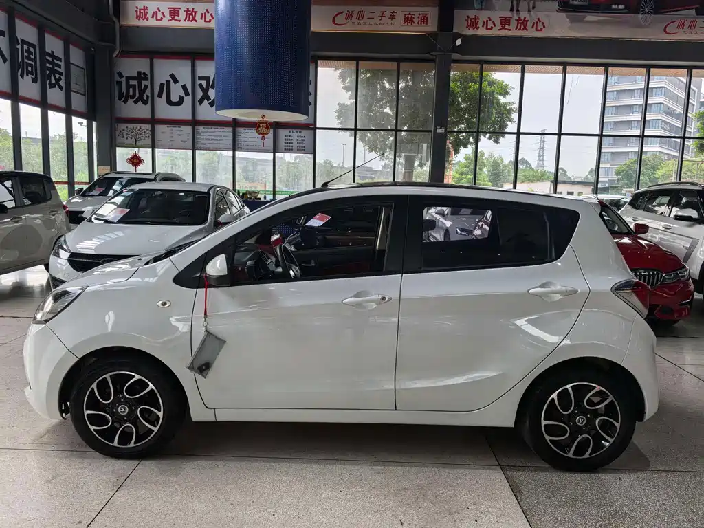 Changan BenBen — миниатюра 2