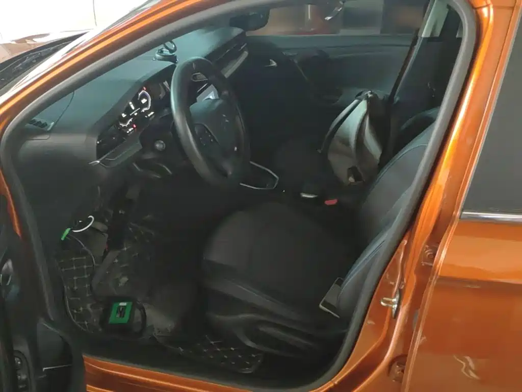 Citroen C3-XR — миниатюра 15