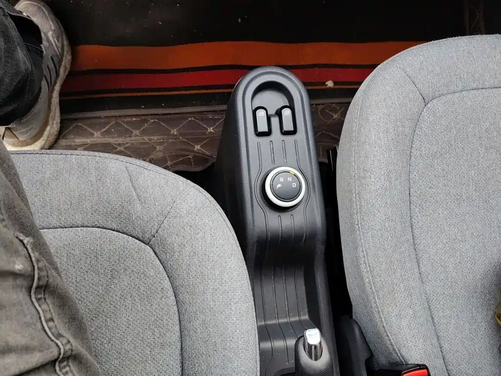 Wuling MINIEV — миниатюра 7