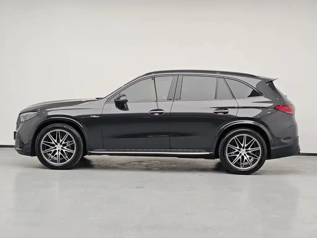 Mercedes-Benz GLC AMG — миниатюра 14