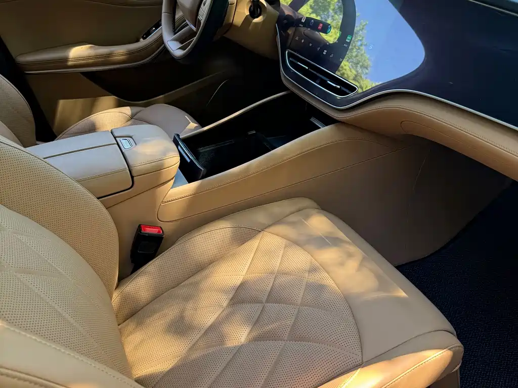 Roewe Feifan R7 — миниатюра 8