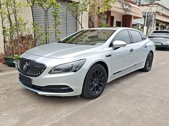 BUICK LACROSSE 2019