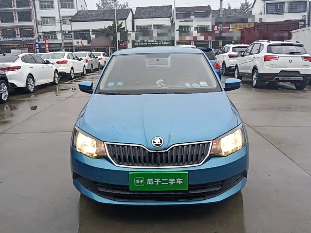 Skoda Fabia — миниатюра 3
