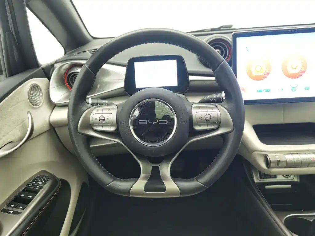 BYD Dolphin — миниатюра 11