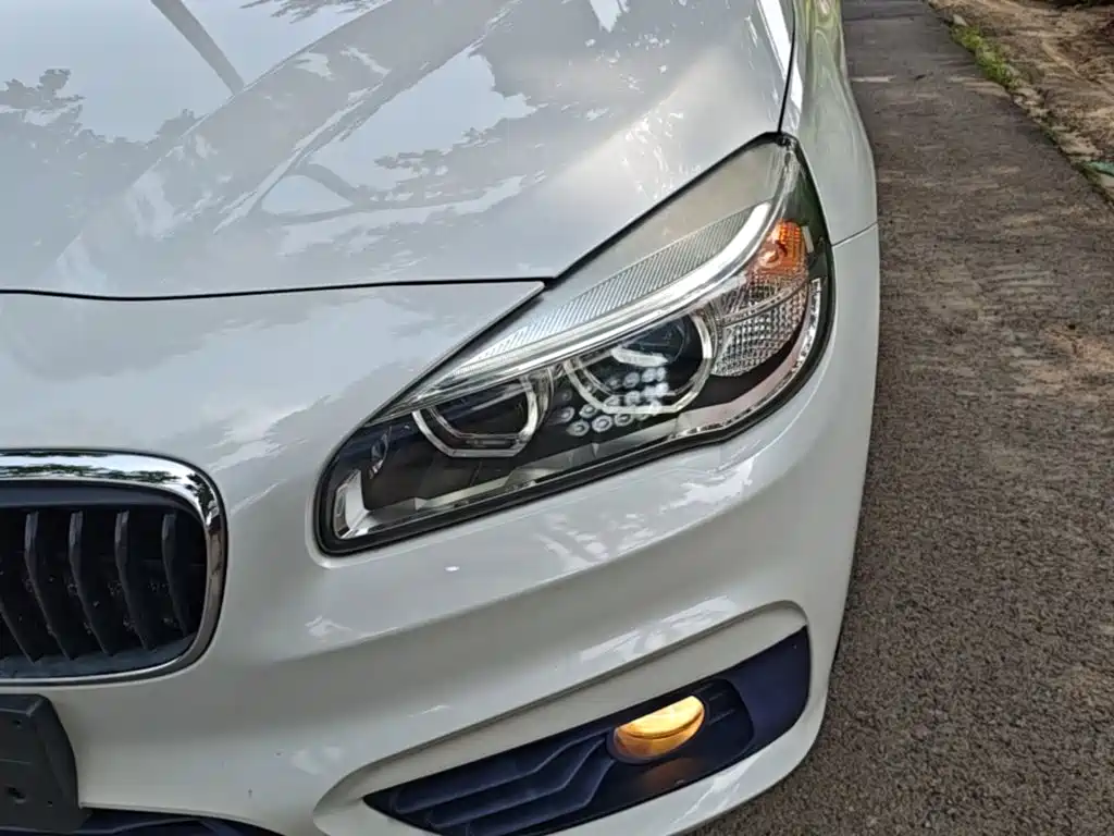 BMW 2 Series Gran Tourer — миниатюра 24