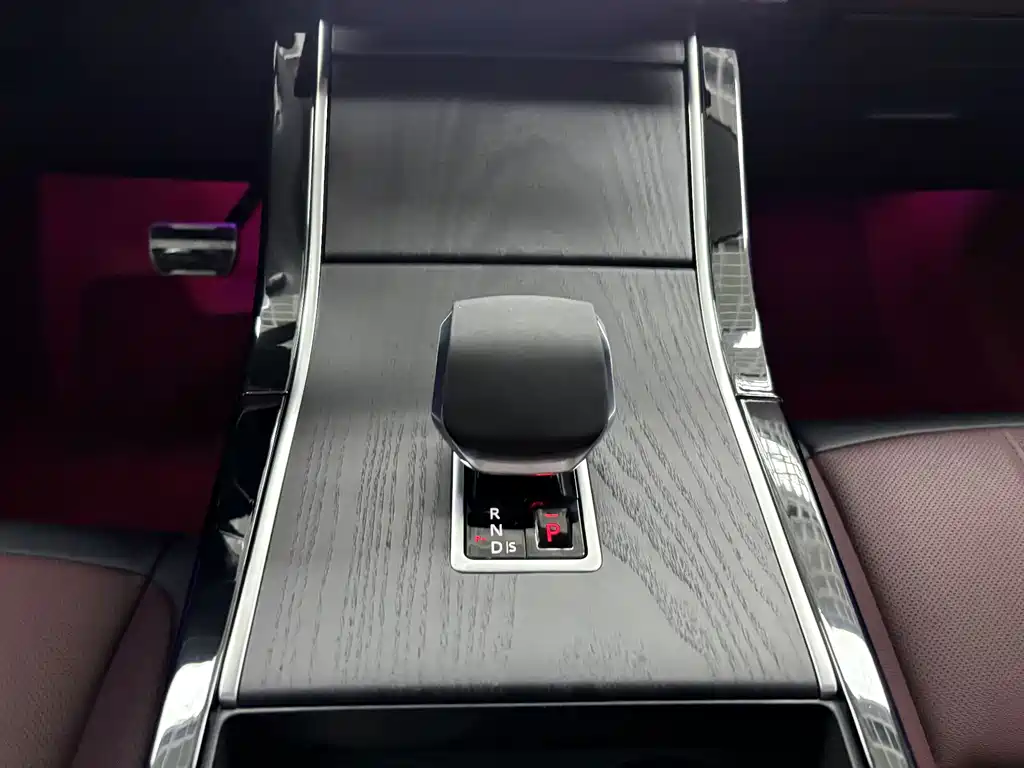 Land Rover Evoque — миниатюра 17