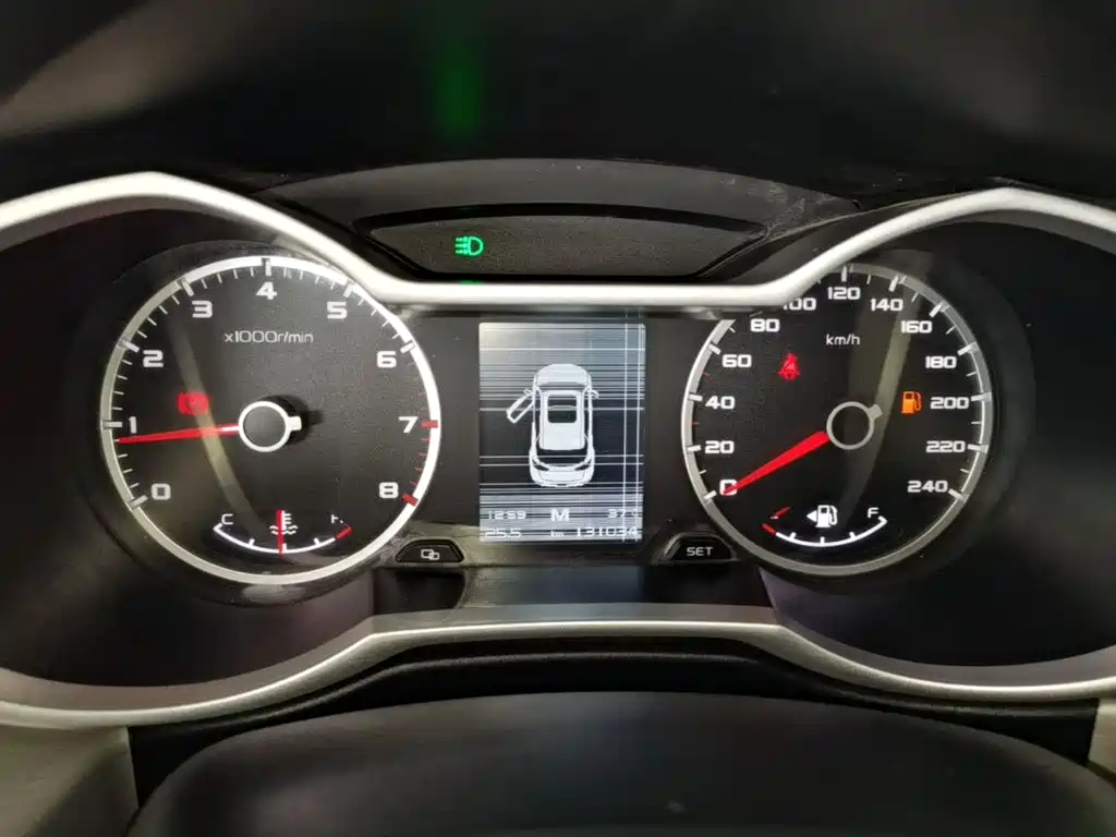 Geely Boyue — миниатюра 12