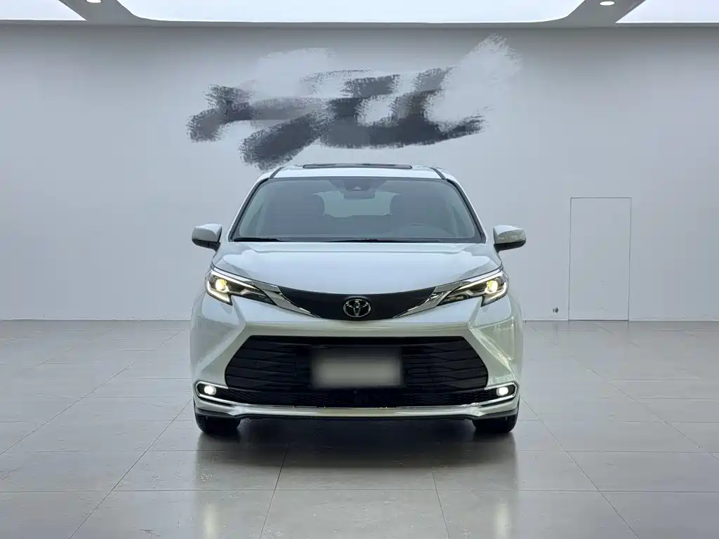 Toyota Sienna 2024 2.5L Comfort