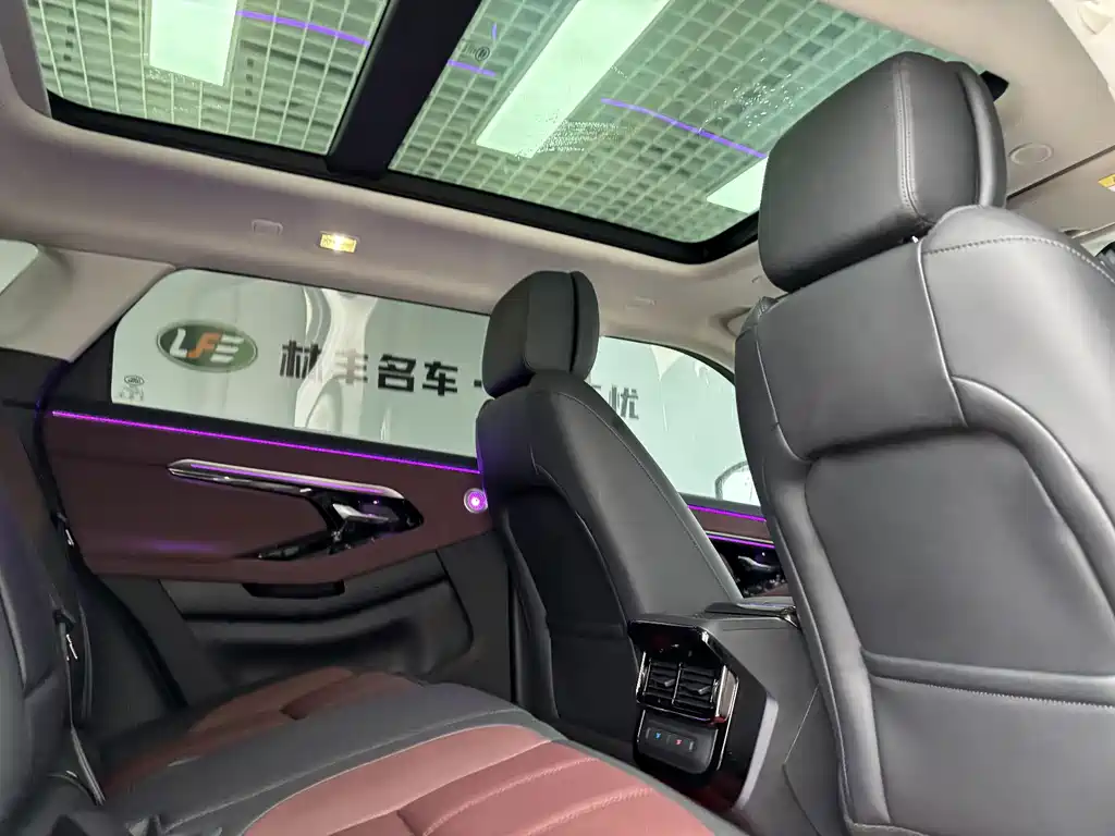 Land Rover Evoque — миниатюра 28
