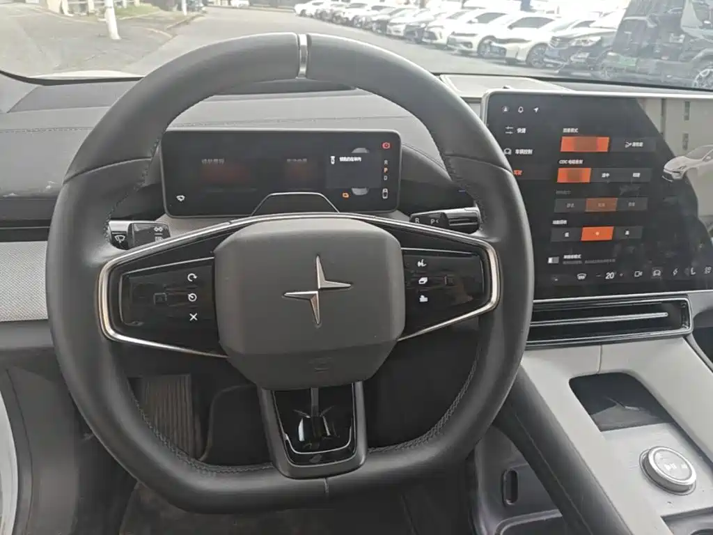 Polestar Polestar 4 — миниатюра 11
