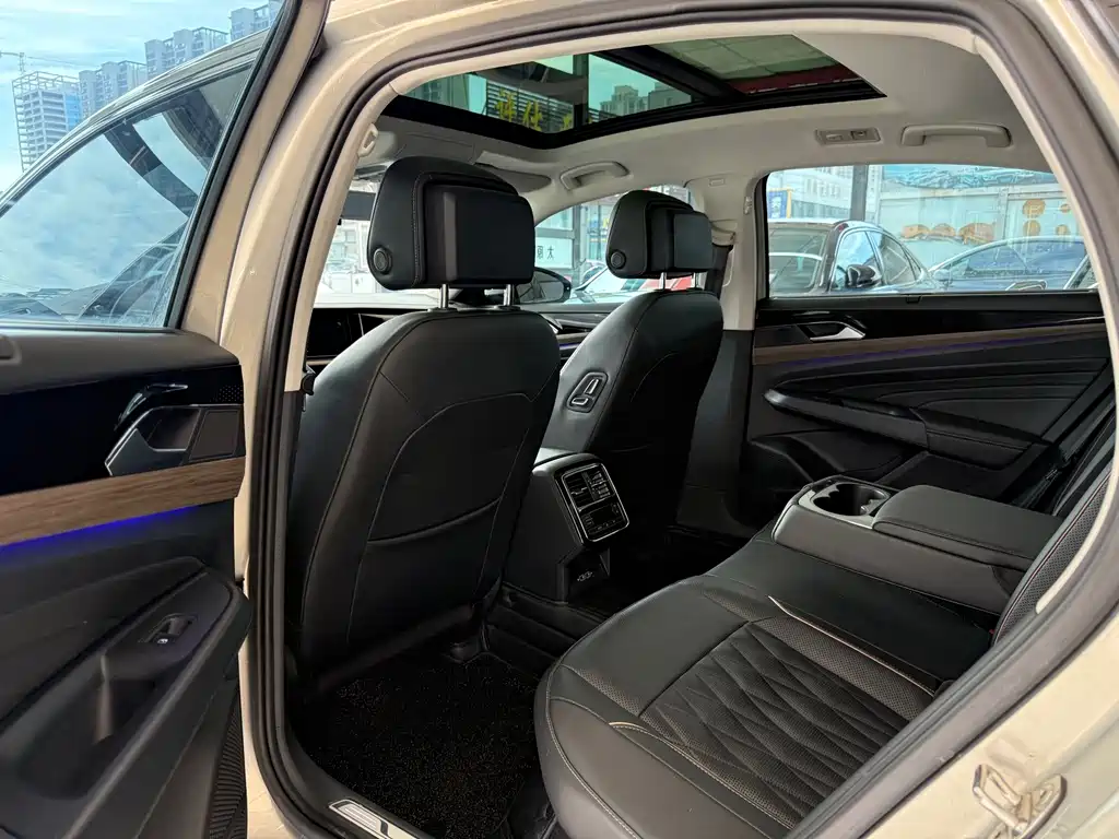 Volkswagen Passat — миниатюра 6
