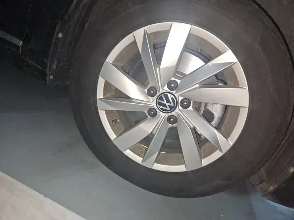 Volkswagen Passat — миниатюра 8