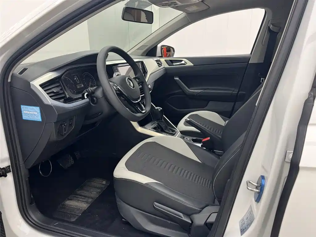 Volkswagen Polo 2019 Plus 1.5L AT