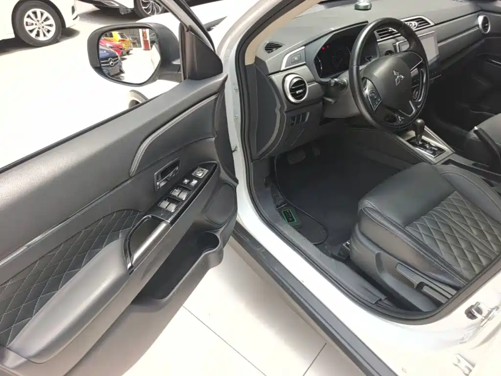 Mitsubishi ASX — миниатюра 16