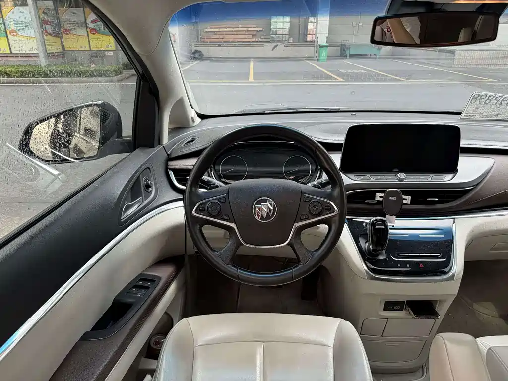 Buick GL8 — миниатюра 5