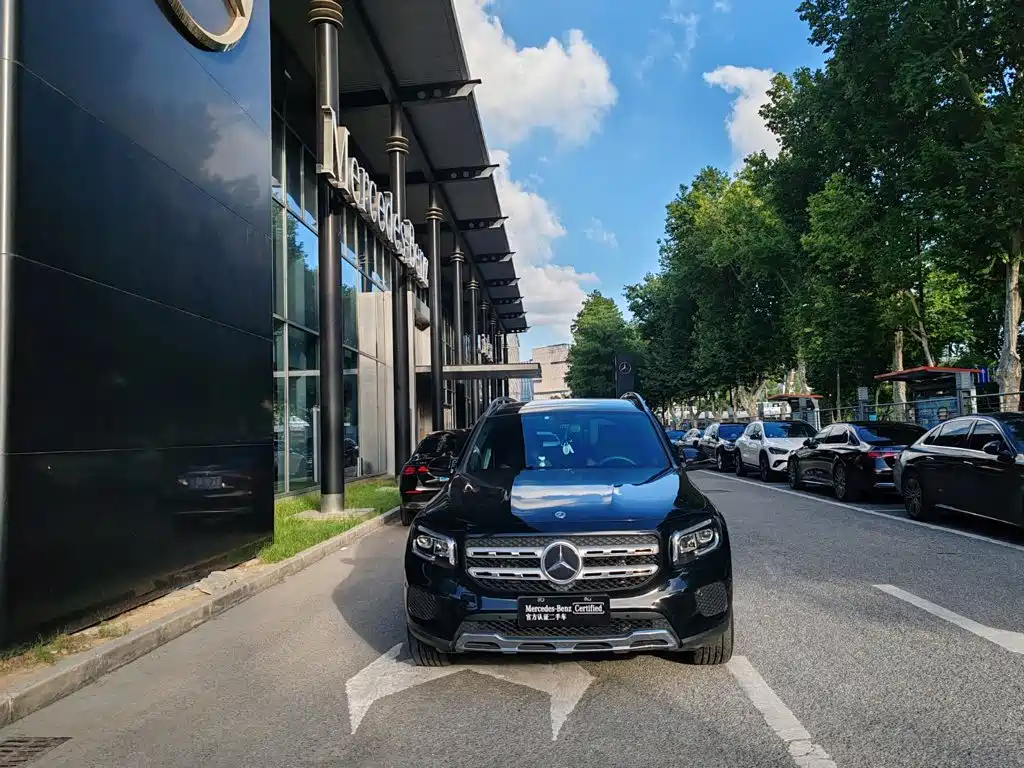 Mercedes-Benz GLB — миниатюра 5
