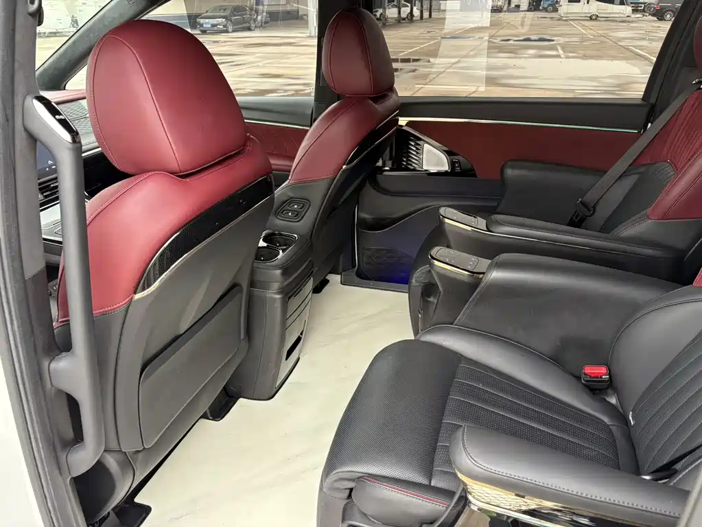 GAC Motor Trumpchi M8 — миниатюра 11