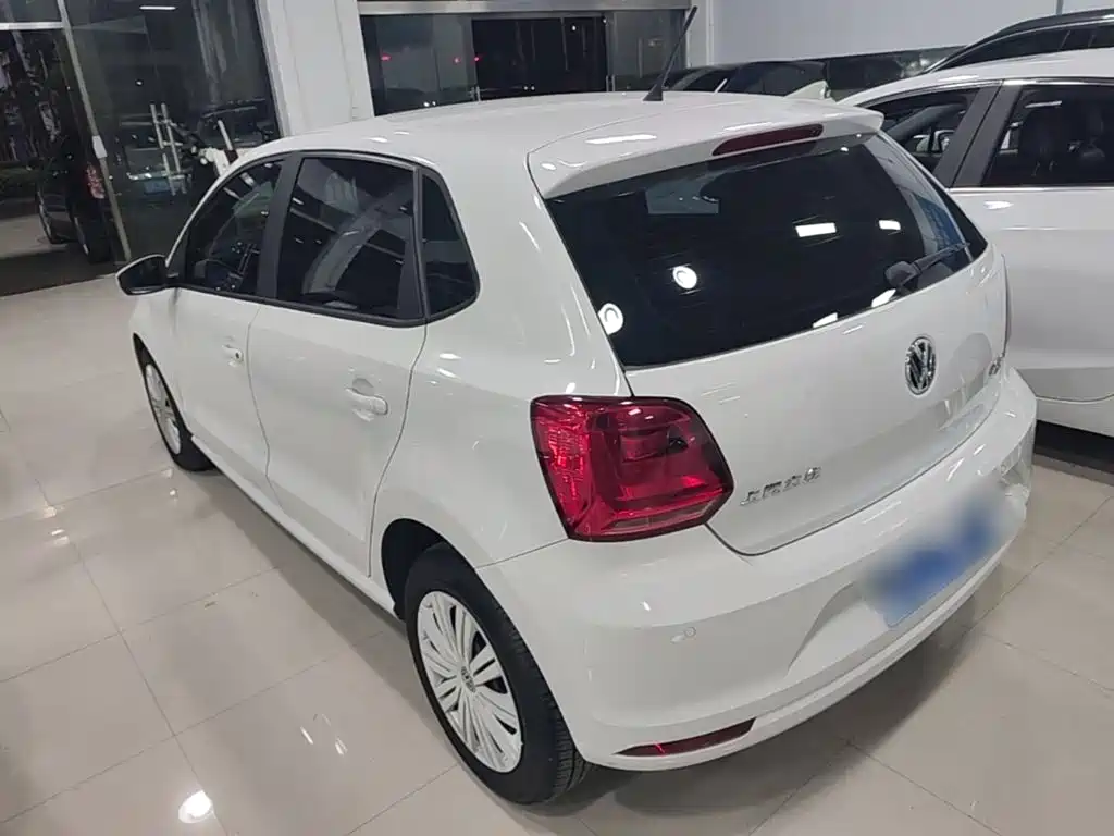Volkswagen Polo — миниатюра 5