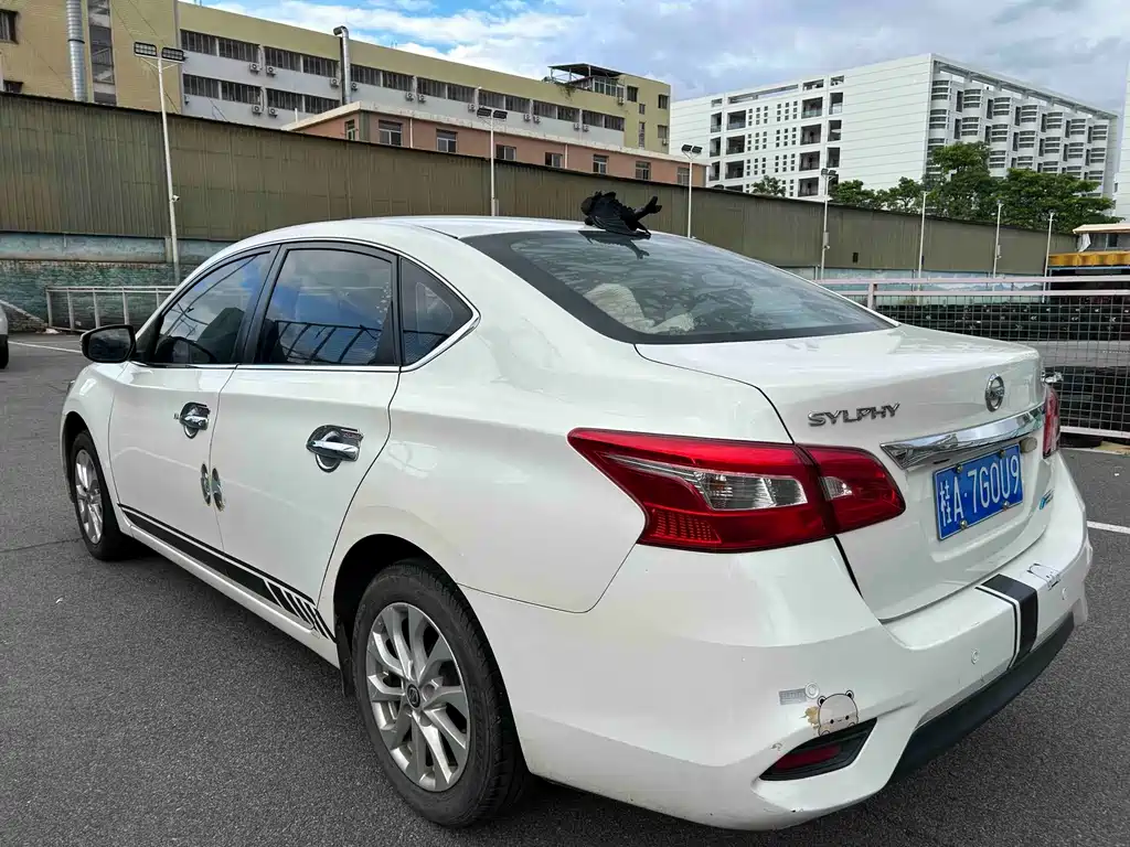 Nissan Sylphy — миниатюра 10