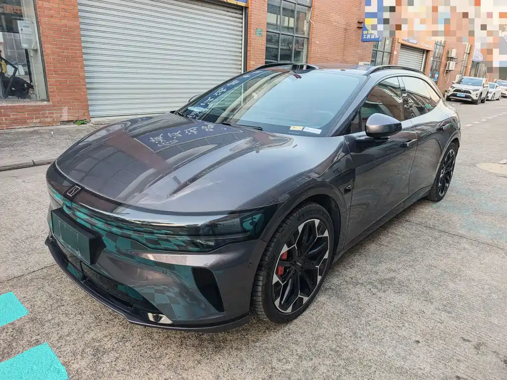 极氪007GT 2025款 四驱智驾版 75kWh