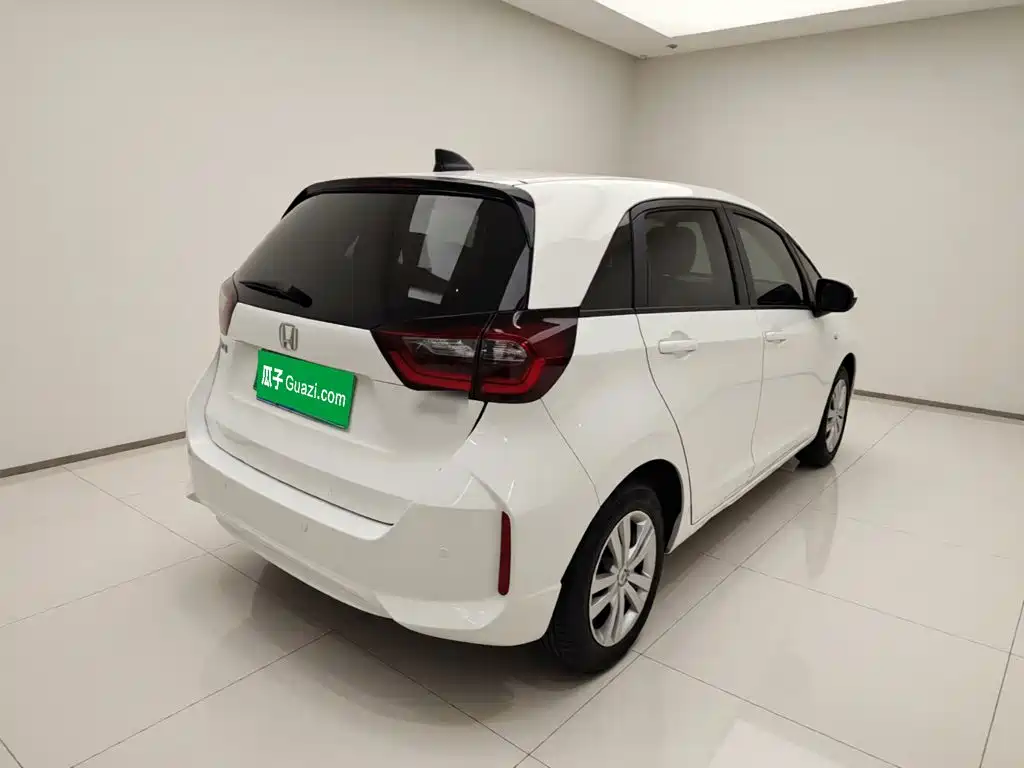 Honda Fit — миниатюра 4