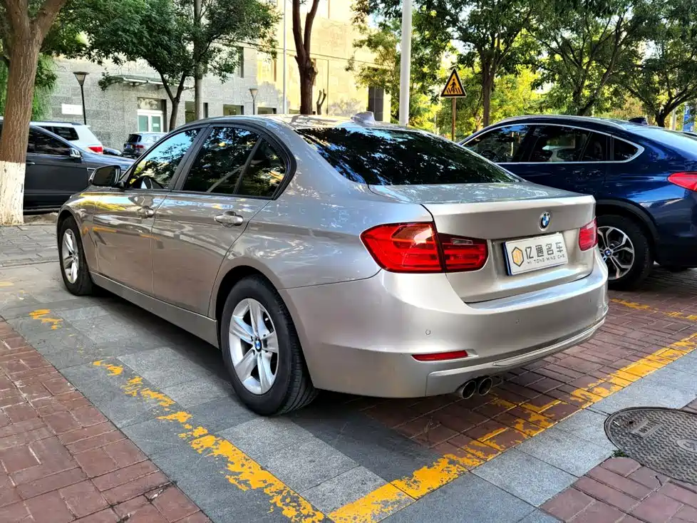 BMW 3 Series — миниатюра 19
