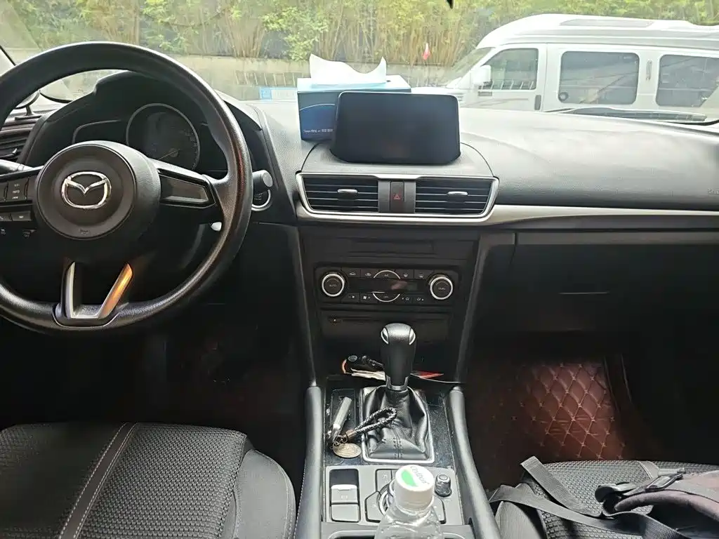 Mazda 3 Axela — миниатюра 10