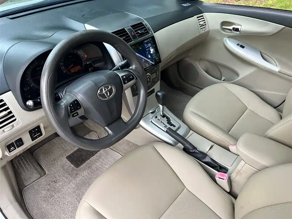 Toyota Corolla 2011 1.6L AT GL