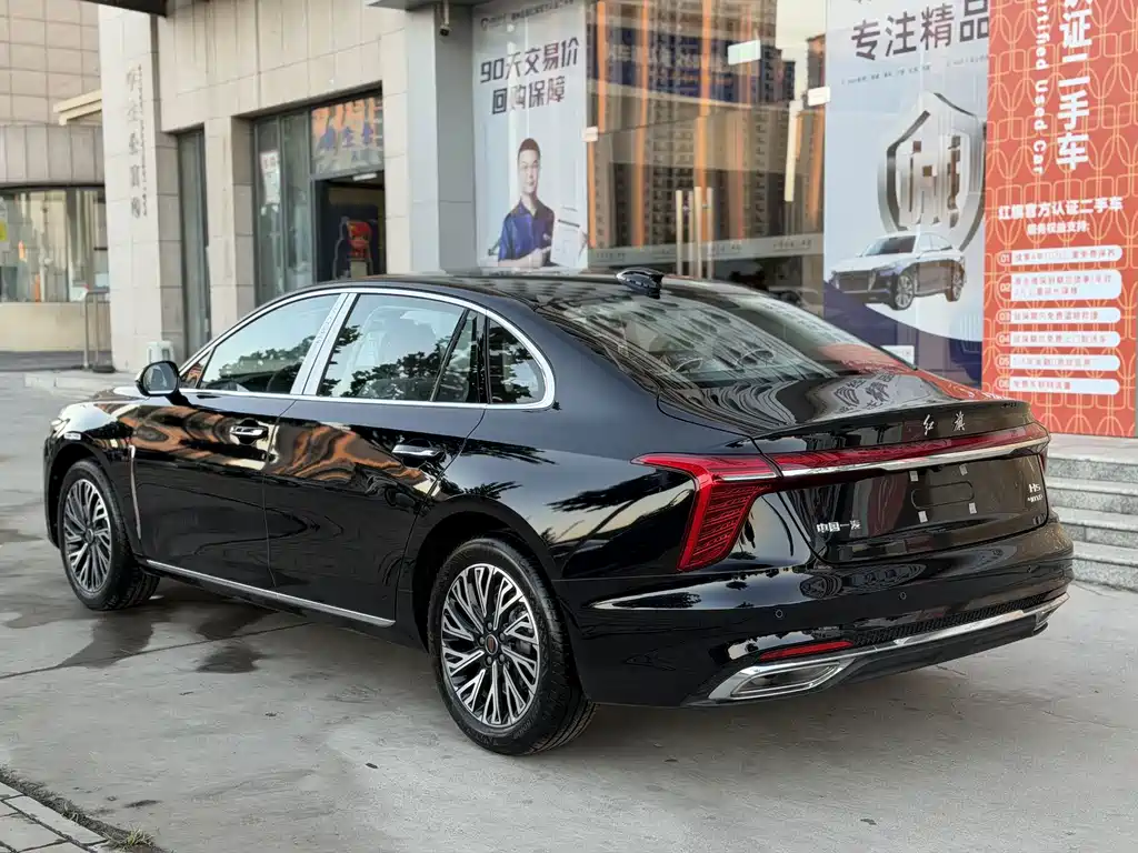 Hongqi Hongqi H5 — миниатюра 8