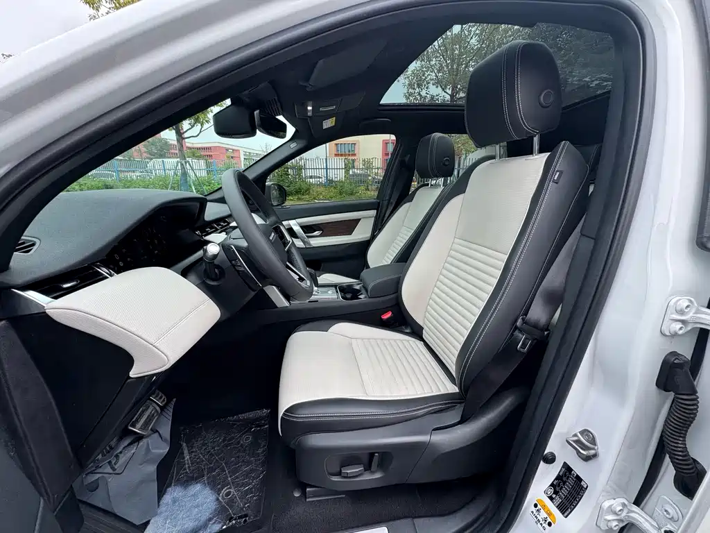 Land Rover Discovery Sport Hybrid — миниатюра 4