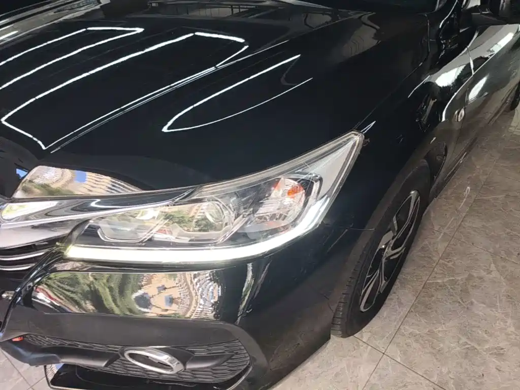 Honda Accord — миниатюра 24