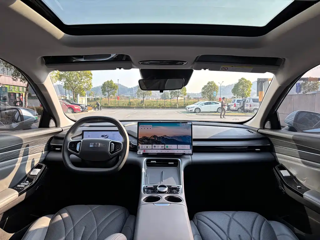 GEELY GALAXY GALAXY L6