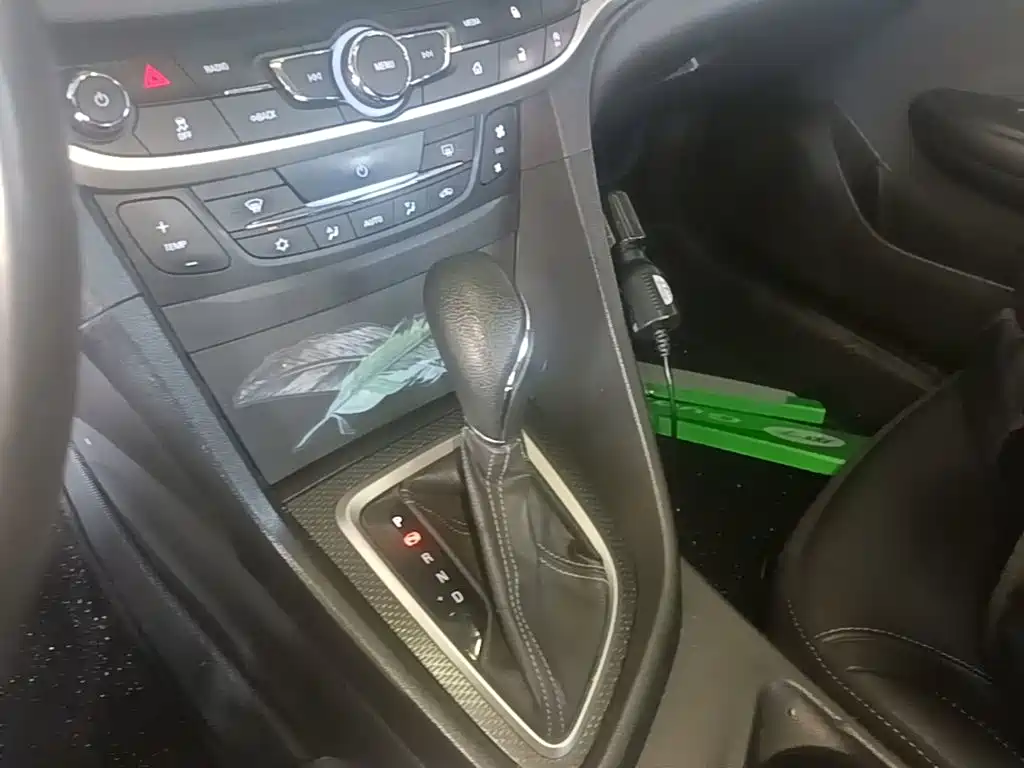 Buick Excelle — миниатюра 14